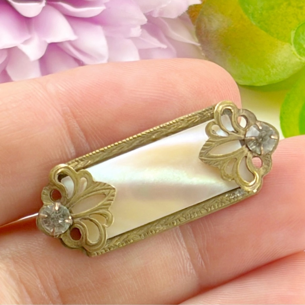 Antique Mother of Pearl Brooch Art Nouveau Edwardian Art Deco Gold Filled